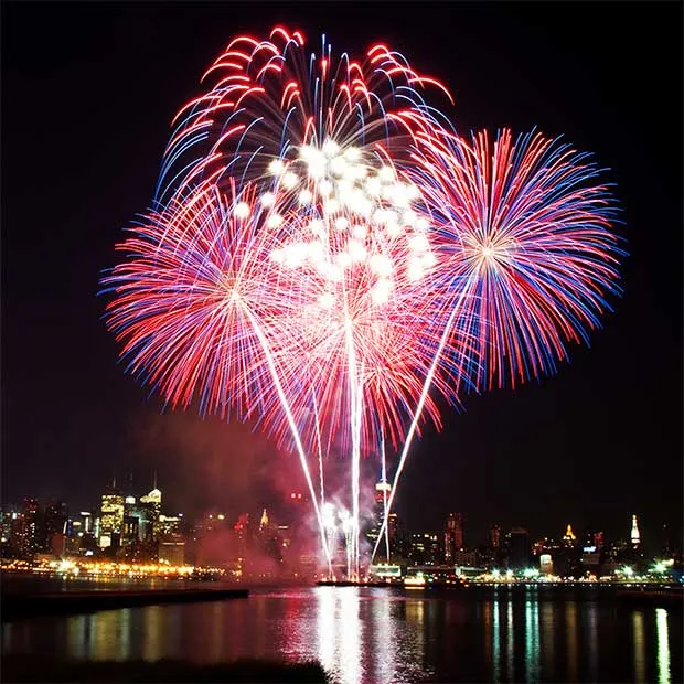 Крупные батареи салютов